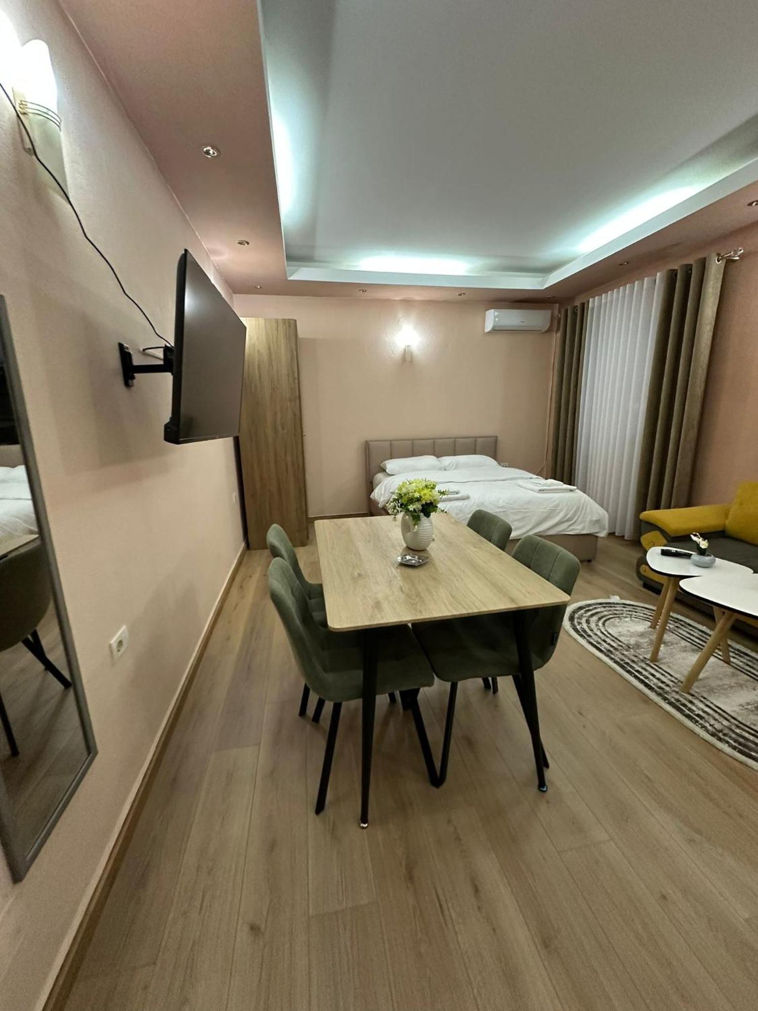 Adora Apartment Tirana Exterior photo